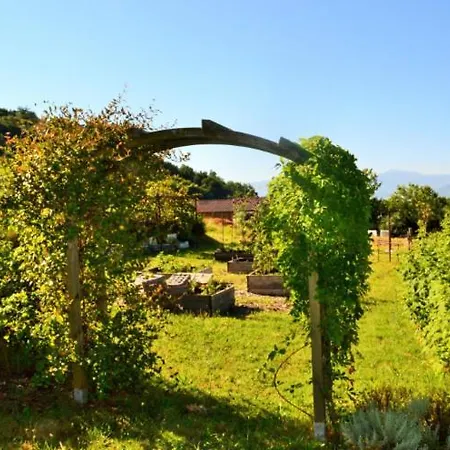 La Voureyline Bed & Breakfast 3*